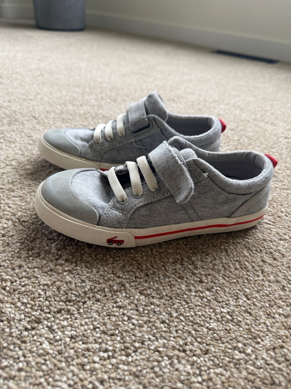 Kids See Kai Run Grey Velcro Sneakers
